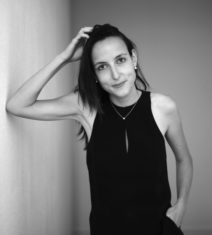 JULIA CAGÉ -
