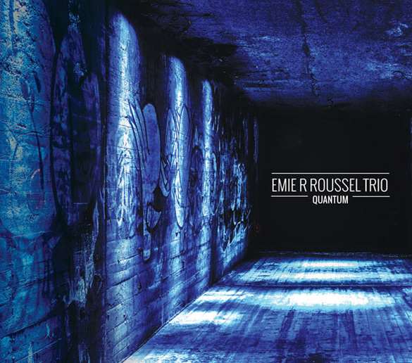 Quantum - EMie R.TRio