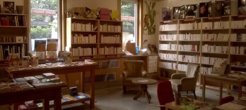 BUDAPEST LIBRAIRIE